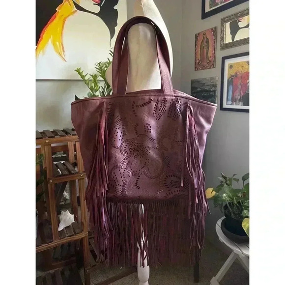 Frye Purple Fringe Shoulder Bag - Picture 4 of 8